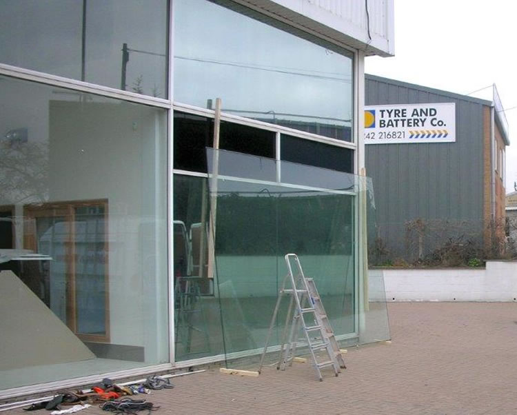 AMB Glass and Malvern Windows Ltd - Shop Front
